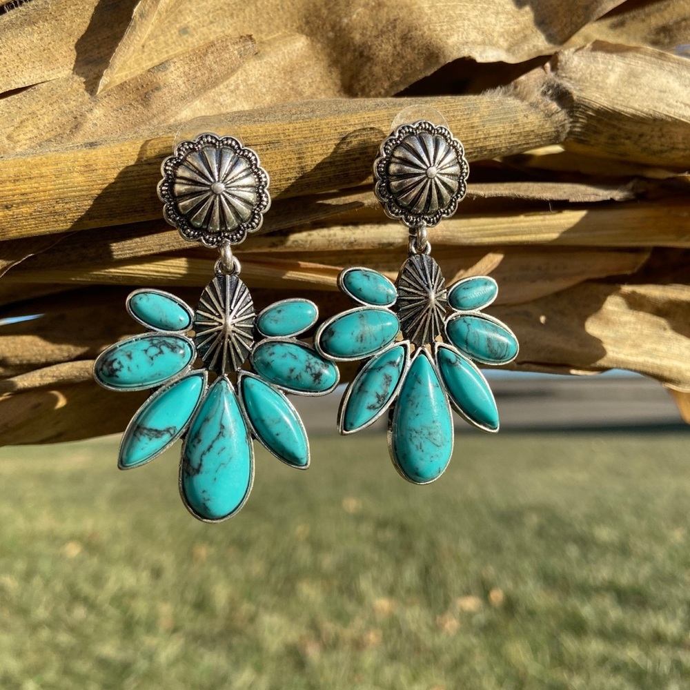 NWT Boho Turquoise Silver Concho Southwestern | Desert Dreams Collection